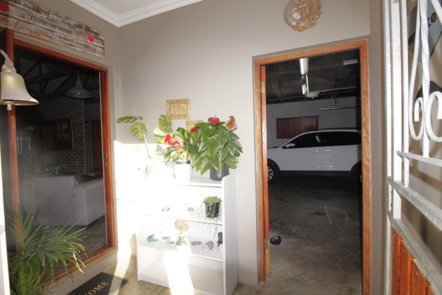 4 Bedroom Property for Sale in Fountains Estate Eastern Cape